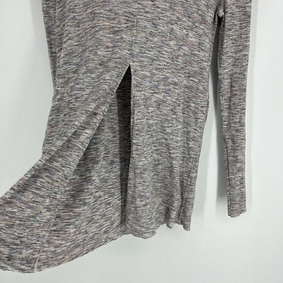 We The Free People Tunic Top Size Medium Stonecold Ribbed Split Back Turtleneck - Picture 6 of 8
